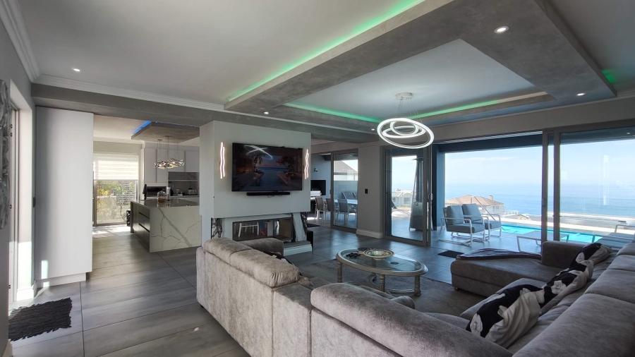 4 Bedroom Property for Sale in Pinnacle Point Golf Estate Western Cape